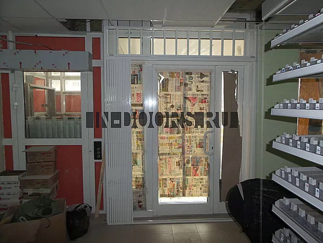 Раздвижная решетка для двери магазина крепежа - метизов 3